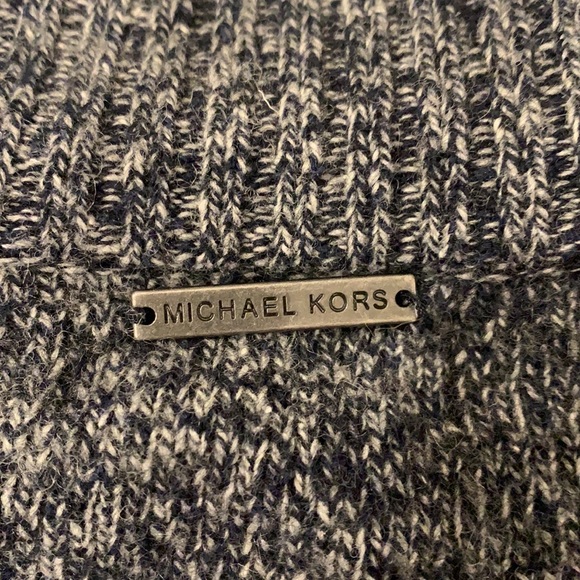 Michael Kors Sweater - Picture 4 of 4